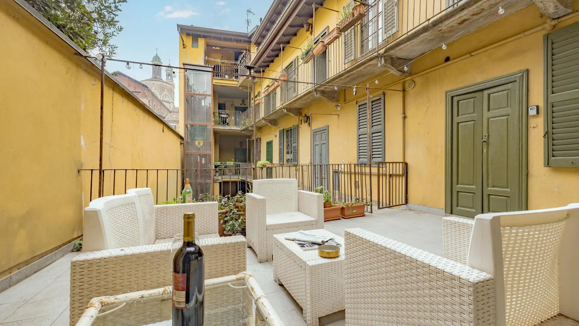 ミラノLuxury Naviglio House - 10 Min Cathedralアパートメント 0*, ミラノ イタリア