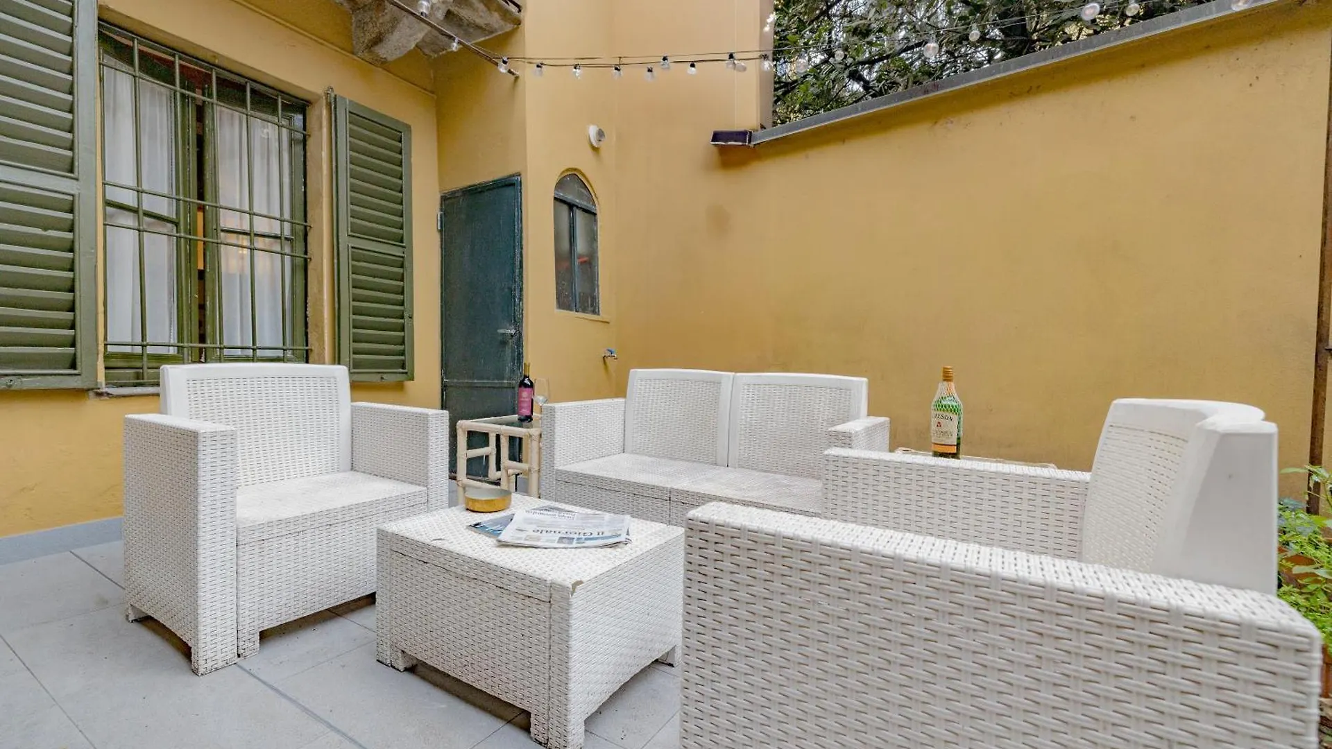 Luxury Naviglio House - 10 Min Cathedral Apartment Milan