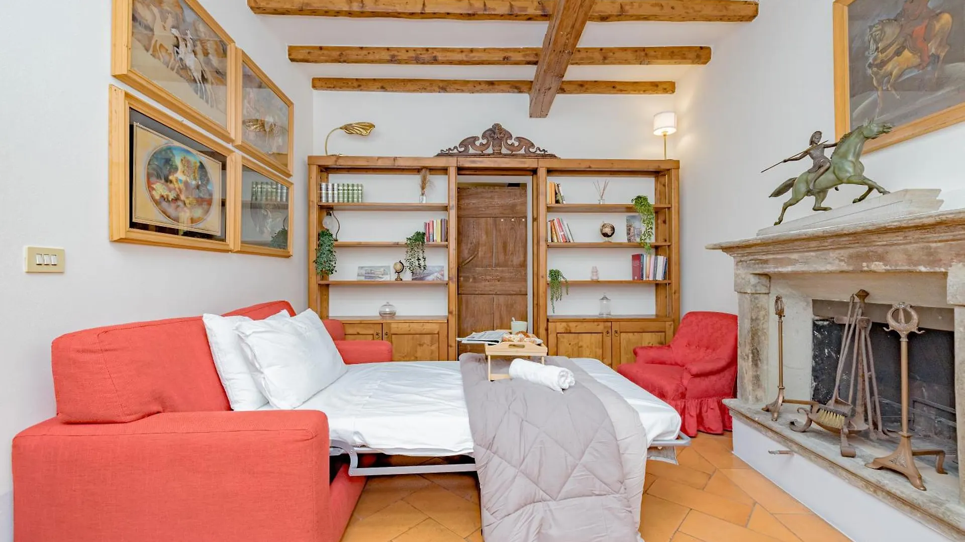 Luxury Naviglio House - 10 Min Cathedral Apartment Milan